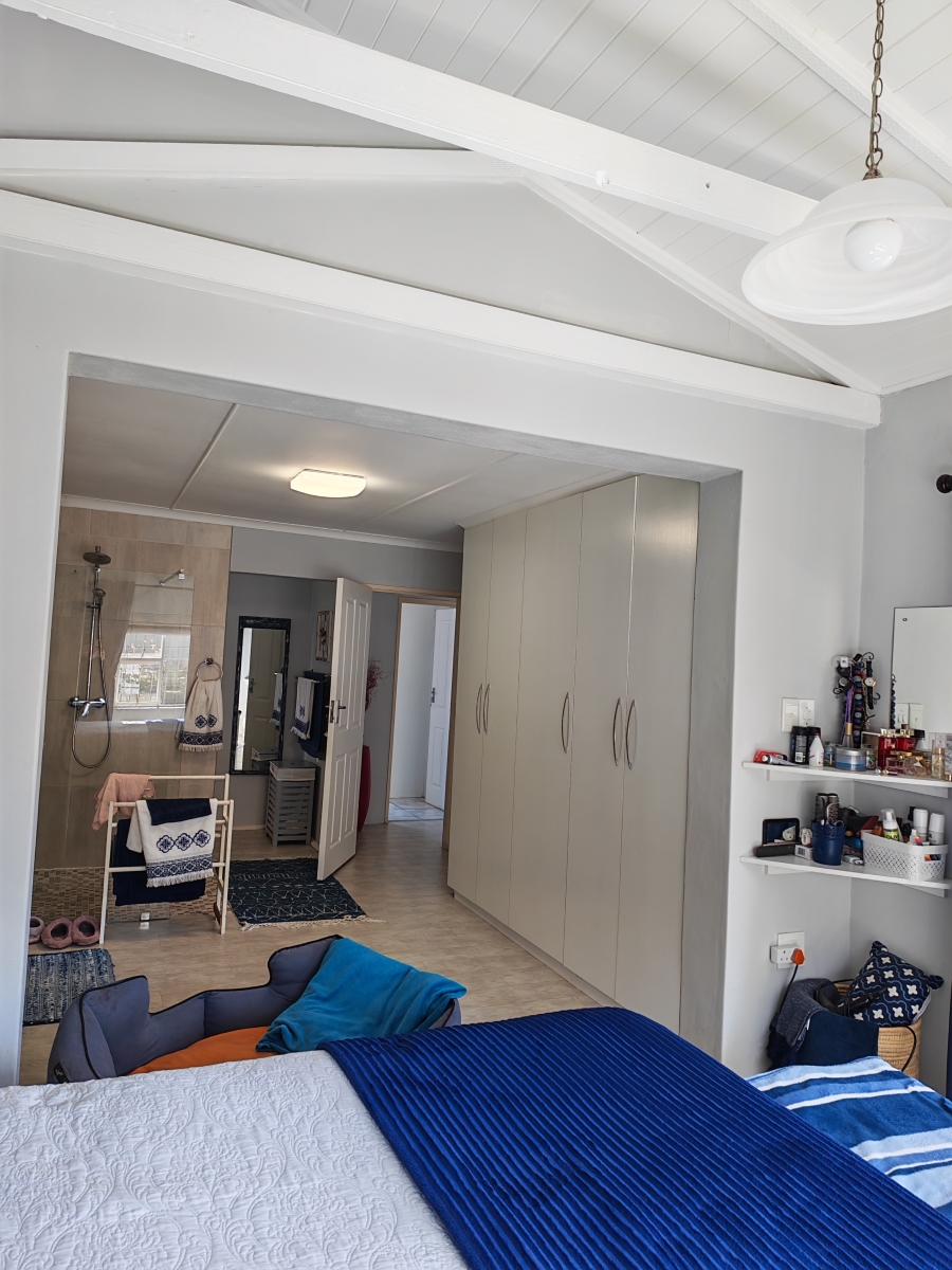 3 Bedroom Property for Sale in Palmiet Western Cape